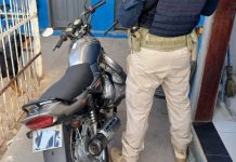 PRF apreende motocicleta com irregularidades em Remanso