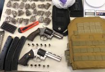 Dupla suspeita de exibir armas nas redes sociais e monitorar policiais com drone morre em confronto Dupla suspeita de exibir armas nas redes sociais e monitorar policiais com drone morre em confronto