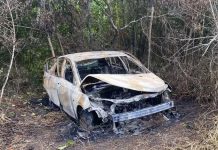 Carro de turistas desaparecidos há cinco dias na Bahia é encontrado carbonizado