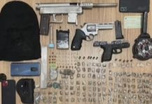 Três homens morrem após confronto com policiais militares Três homens morrem após confronto com policiais militares