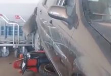 Criança de 10 anos liga carro do pai e bate em veículos em estacionamento