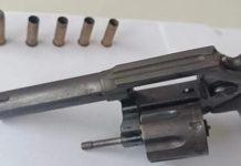 Após perseguição homem atira contra policiais em Andaraí Após perseguição homem atira contra policiais em Andaraí