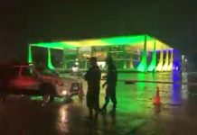 Homem morre, após explosão de bomba na frente do STF