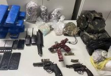 Confronto entre PMs e suspeitos termina com três mortos e dois presos Confronto entre PMs e suspeitos termina com três mortos e dois presos