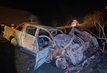 Acidente entre carro e caminhonete deixa dois mortos e dois feridos na BR-116 Acidente entre carro e caminhonete deixa dois mortos e dois feridos na BR-116