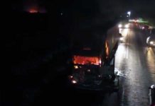 Carreta pega fogo na BR-242 Carreta pega fogo na BR-242