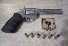 PRF prende dupla por porte ilegal de arma de fogo