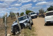 Acidente entre carro e moto deixa uma pessoa ferida em Ipirá