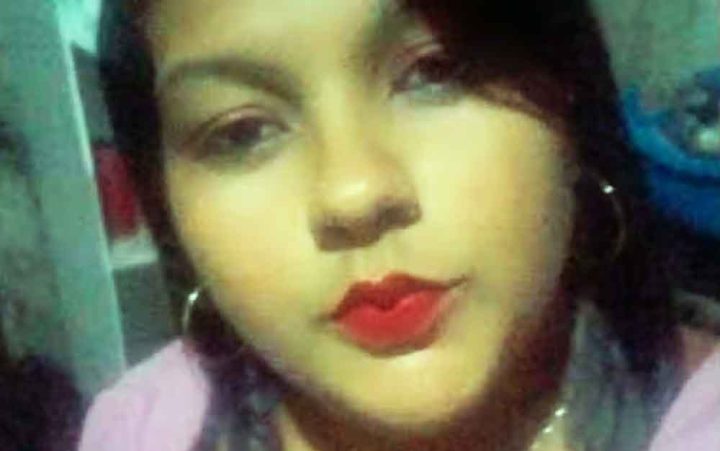 Samila Carvalho da Silva foi morta dentro de um bar em Juazeiro