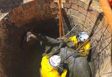 Bombeiros realizam resgate impressionante de cavalo em fossa na Bahia Bombeiros realizam resgate impressionante de cavalo em fossa na Bahia