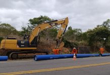 Nova adutora da Embasa reforça abastecimento de água em municípios da região de Itaberaba Nova adutora da Embasa reforça abastecimento de água em municípios da região de Itaberaba