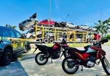 Em Jequié, PRF recupera motocicletas furtadas transportadas em caminhão-cegonha