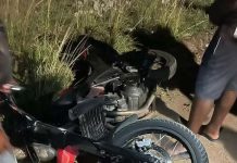 Motociclistas morrem em dois graves acidentes com motos