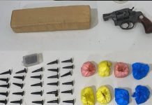 CIPE Chapada apreende arma e drogas após troca de tiros em Boa Vista do Tupim CIPE Chapada apreende arma e drogas após troca de tiros em Boa Vista do Tupim