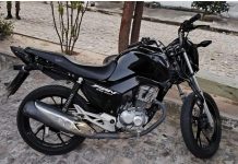 CIPE Chapada recupera motos com restrição de furto e roubo durante operação