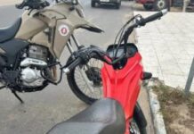 Motocicleta irregular é apreendida durante rondas em Itaberaba