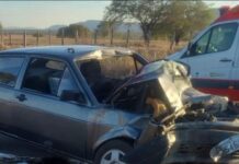 Acidente grave na BA-152 deixa um morto e quatro feridos