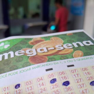 Mega-Sena pode pagar R$ 30 milhões neste domingo