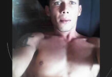 Homem é morto com cerca de 70 tiros na frente da esposa Homem é morto com cerca de 70 tiros na frente da esposa