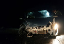 Colisão frontal deixa dois feridos na BR-242, em Seabra Colisão frontal deixa dois feridos na BR-242, em Seabra