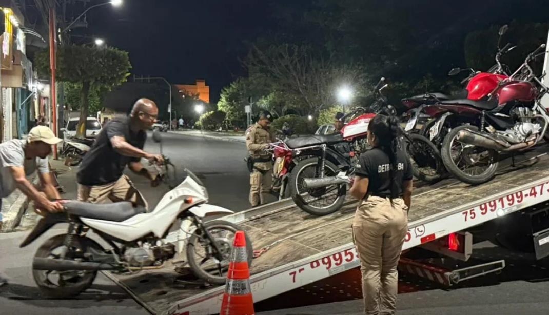 Detran-BA realiza operação em Ipirá e apreende motocicletas de leilão circulando irregularmente