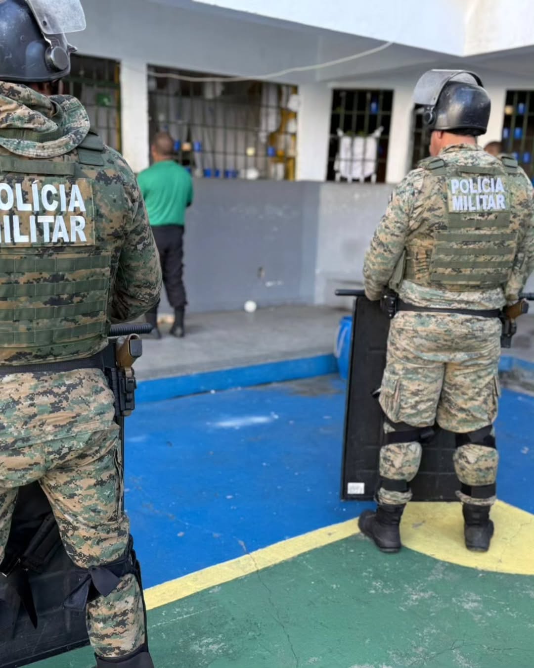CIPE-Central realiza revista no Conjunto Penal de Valença e apreende materiais ilícitos