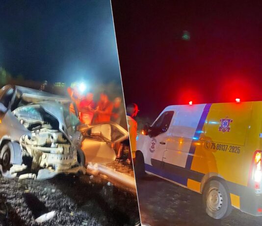 Grave acidente na BA-052 deixa uma pessoa morta e duas feridas Grave acidente na BA-052 deixa uma pessoa morta e duas feridas