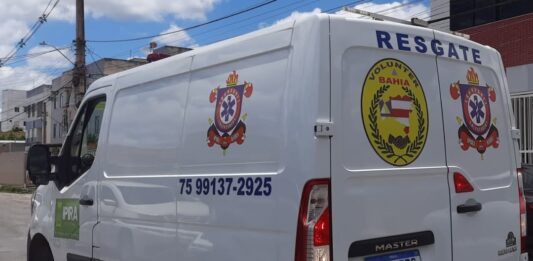 Idoso sofre parada cardíaca durante formatura da neta em Ipirá Idoso sofre parada cardíaca durante formatura da neta em Ipirá