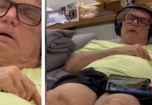 Carlos Bolsonaro posta vídeo do pai dormindo com soluços Carlos Bolsonaro posta vídeo do pai dormindo com soluços