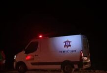 Acidente entre carro e moto deixa entregador de delivery gravemente ferido na BA-052, em Ipirá Acidente entre carro e moto deixa entregador de delivery gravemente ferido na BA-052, em Ipirá