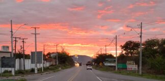 Caminhoneiros: greve não vinga e rodovias permanecem sem bloqueios BR-242 em Itaberaba
