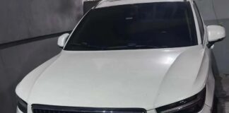 Traficante baiano é preso com carro de luxo em Lauro de Freitas após atuar em facção de São Paulo Traficante baiano é preso com carro de luxo em Lauro de Freitas após atuar em facção de São Paulo