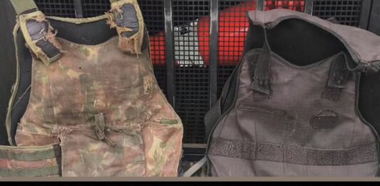 Suspeitos são atingidos durante confronto com PM na zona rural de Iramaia Suspeitos são atingidos durante confronto com PM na zona rural de Iramaia