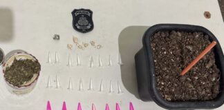 Polícia Civil prende suspeito por tráfico de drogas durante operação em Itaberaba Polícia Civil prende suspeito por tráfico de drogas durante operação em Itaberaba