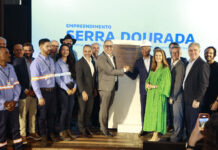 Jerônimo Rodrigues prestigia lançamento de projeto que vai transmitir energia renovável para 20 municípios baianos Jerônimo Rodrigues prestigia lançamento de projeto que vai transmitir energia renovável para 20 municípios baianos