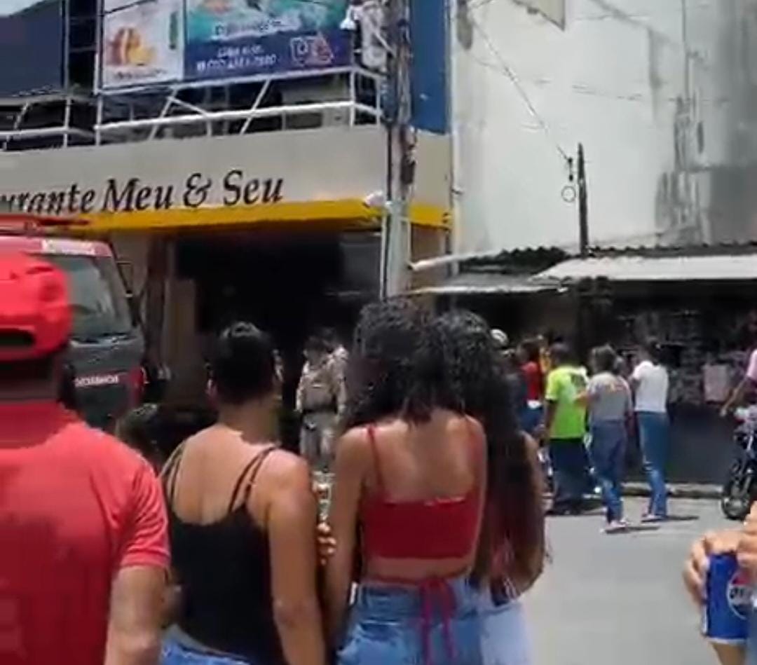 Princípio de incêndio é registrado no restaurante Meu e Seu, no centro de Itaberaba