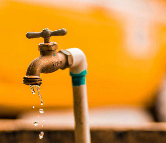 Falta de água em Itaberaba: Embasa disponibiliza carro-pipa para agilizar abastecimento Embasa: Parada Programada afetará Itaberaba, Baixa Grande, Macajuba e Ruy Barbosa