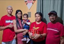 Cinco pessoas da mesma família morrem após acidente entre carro e caminhão Cinco pessoas da mesma família morrem após acidente entre carro e caminhão