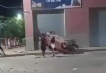 Veículo capota na noite deste sábado, em Guanambi Veículo capota na noite deste sábado, em Guanambi