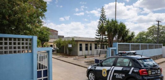 Polícia Civil cumpre mandado de prisão contra acusado de tentativa de homicídio em Itaberaba Polícia Civil cumpre mandado de prisão contra acusado de tentativa de homicídio em Itaberaba