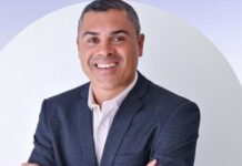 Empresário morre afogado ao tentar alcançar lancha que se desprendeu de píer na Bahia Empresário morre afogado ao tentar alcançar lancha que se desprendeu de píer na Bahia