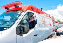 Lula anuncia pacote de R$ 345 milhões para a saúde na Bahia Presidente da República, Luiz Inácio Lula da Silva, durante cerimônia de entrega de ambulâncias do SAMU, equipamentos para unidades de saúde e equipamentos cirúrgicos no âmbito do Novo PAC Saúde. Salvador - BA. — Foto: Ricardo Stuckert / PR