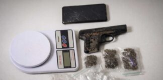 Policia apreende drogas e arma de fogo durante ação em Itaberaba Policia apreende drogas e arma de fogo durante ação em Itaberaba