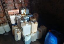 Polícia Civil cumpre mandado de busca e apreensão e prende indivíduo em flagrante por comércio ilegal de combustível em Ipirá