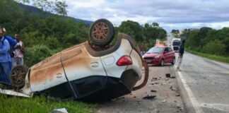 Suspeito de matar mulher a facadas morre durante perseguição policial