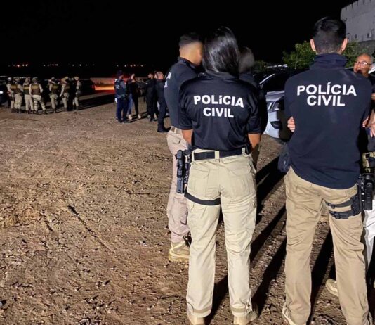 Polícias Civil e Militar cumprem mandados de prisão e de busca e apreensão em Iaçú Polícias Civil e Militar cumprem mandados de prisão e de busca e apreensão em Iaçú