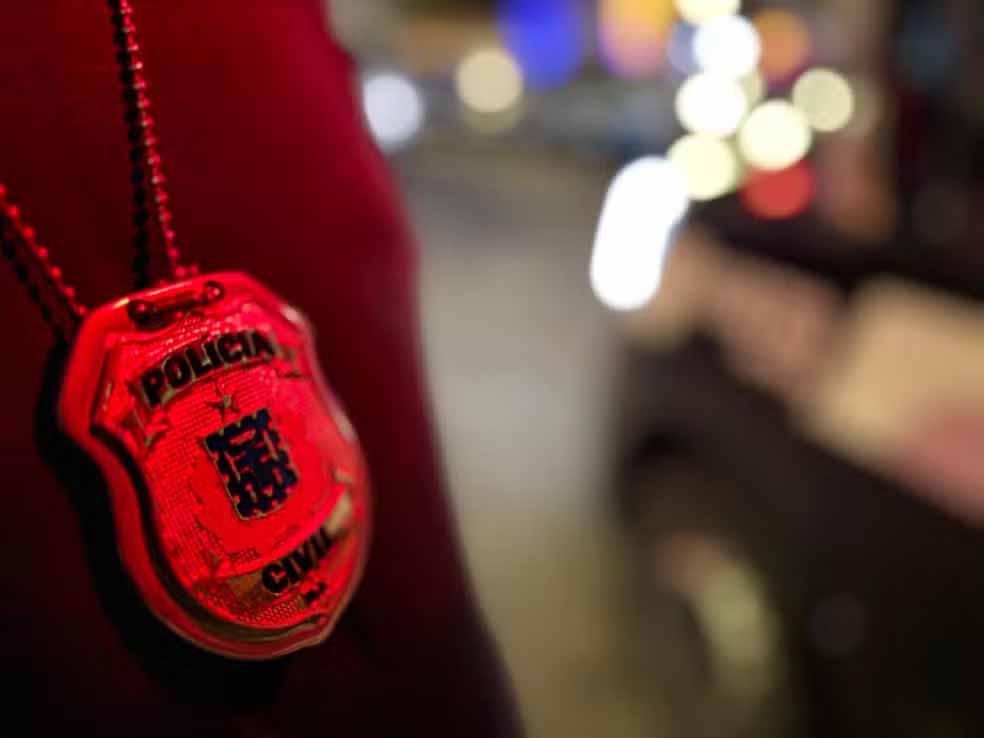 Mulher é presa por tentativa de homicídio contra vizinha por vingança em Iaçu