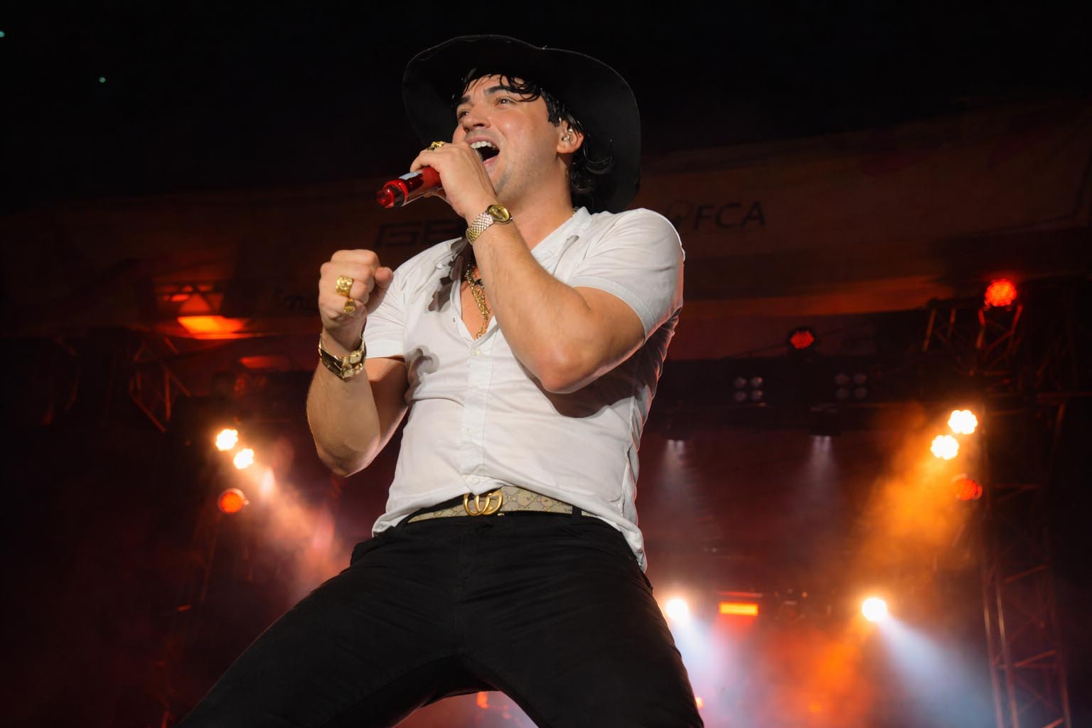 MP-BA recomenda suspensão de show de Natanzinho Lima por cachê de R$ 800 mil