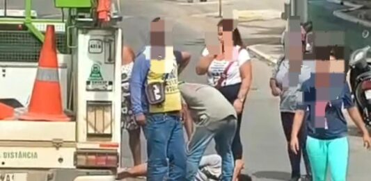 Homem fica ferido em acidente envolvendo 3 veículos em Itaberaba Homem fica ferido em acidente envolvendo 3 veículos em Itaberaba