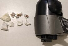 Policia apreende drogas em imóvel abandonado em Itaberaba Policia apreende drogas em imóvel abandonado em Itaberaba